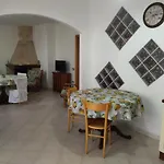 Homestay szállás Casa Is Calitas *